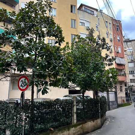 Tirana Center Apartment Bagian luar foto