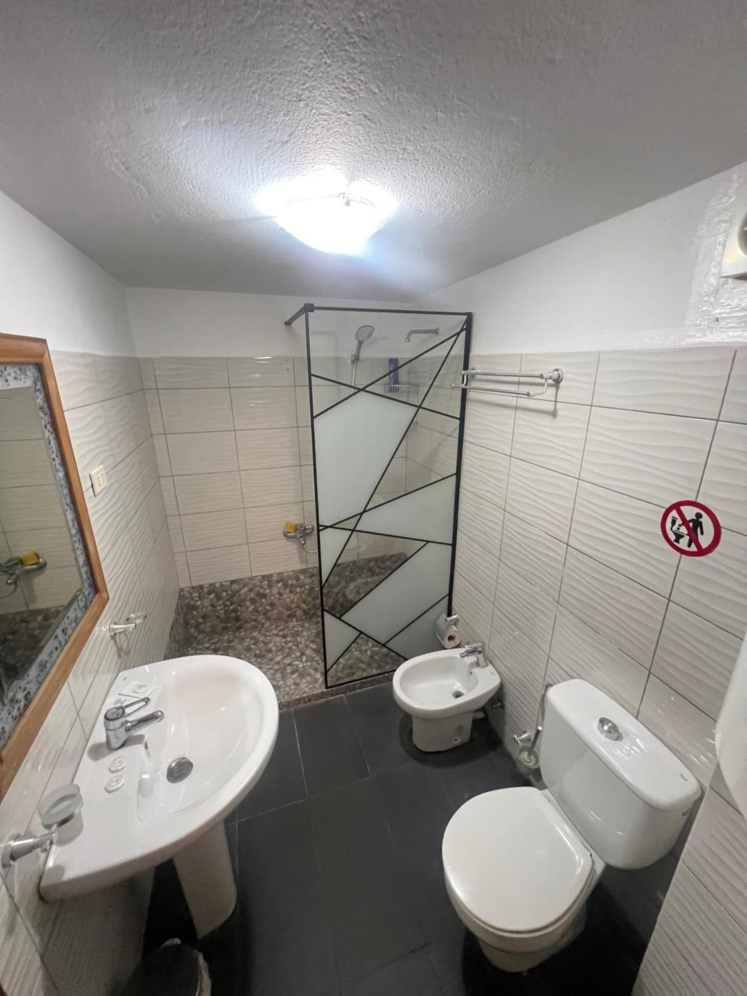 Tirana Center Apartment Bagian luar foto